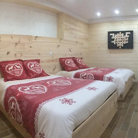 Appartement L'Isba à Boutx Extérieur photo